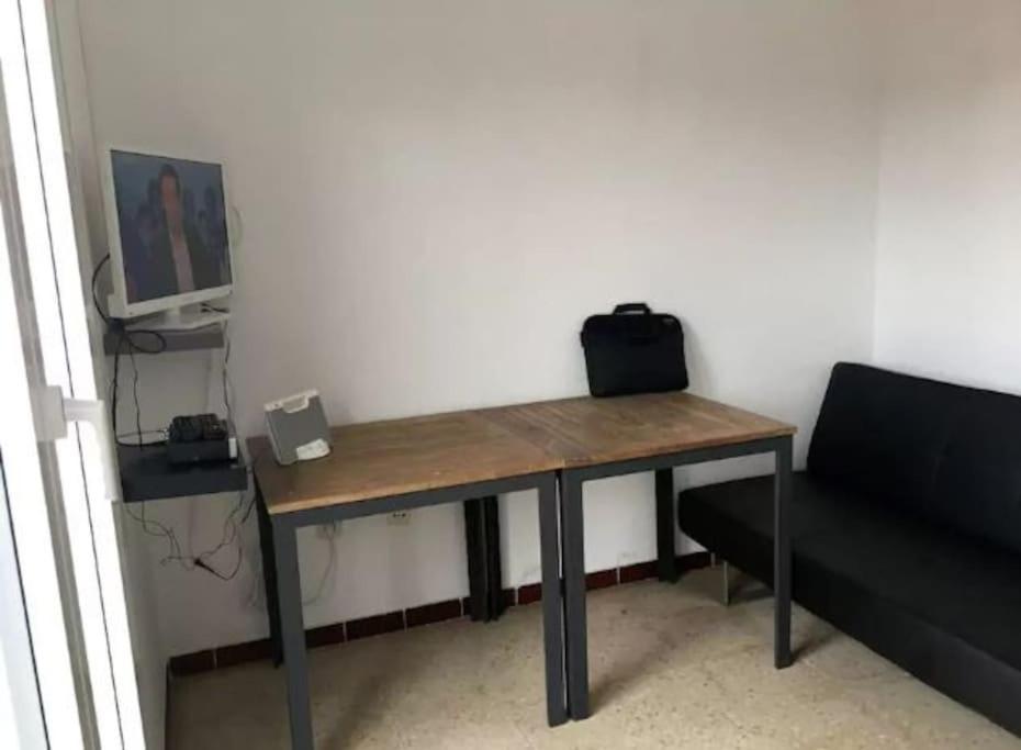 דירות Empuriabrava, T2 Avec Piscine, Terrasse, Barbecue מראה חיצוני תמונה